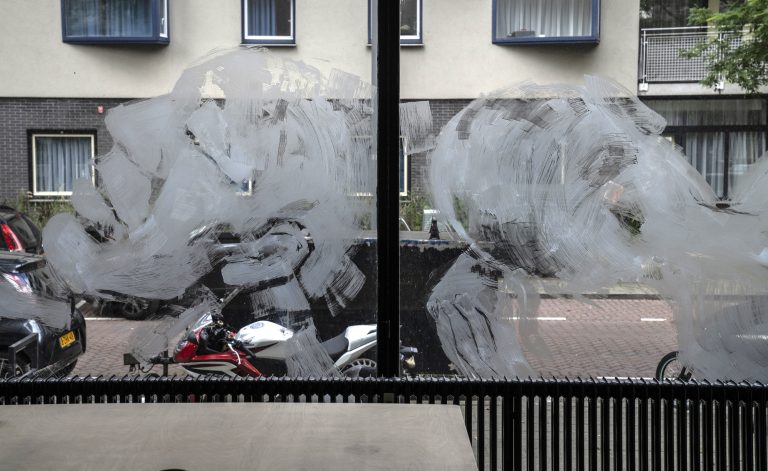 JolandeLinsen-raamschildering-rotterdam-het-archief