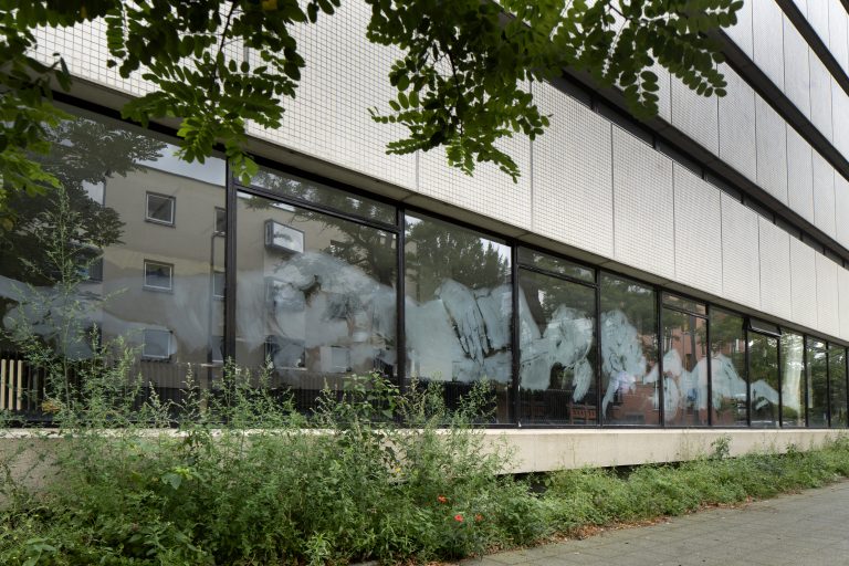 SigmunddeJong-raamschildering-rotterdam-het-archief-buiten